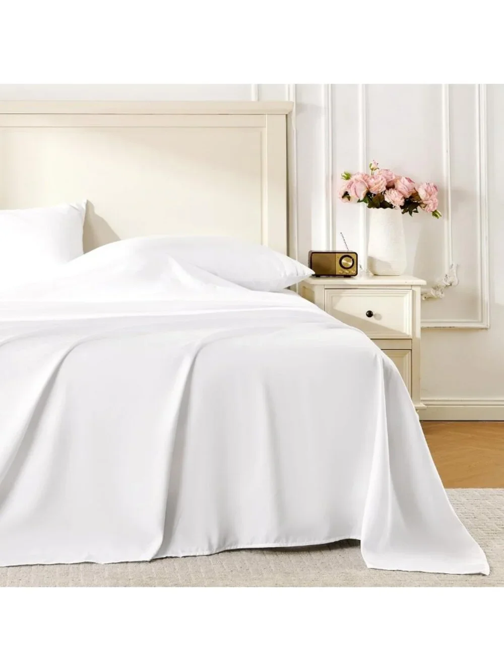 Soft White Queen Sheet Set - 4 Pieces, Breathable & Cooling, Deep Pocket Bedding